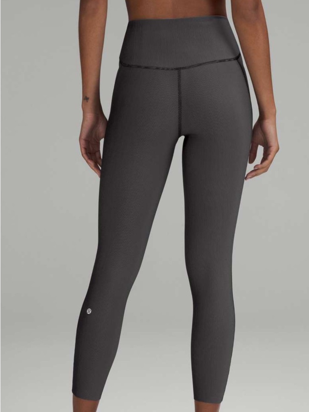 🆕 NWT Lululemon Base Pace HR Two-Toned Ribbed 25” Leggings - Picture 2 of 5